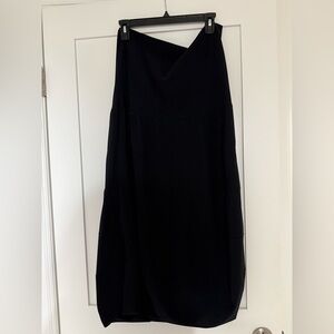 Elemente Clemente black maxi bubble skirt (size 3)